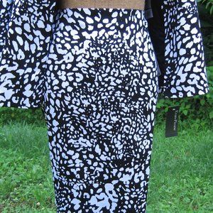 Evan Picone Skirt, Black and White Wild!